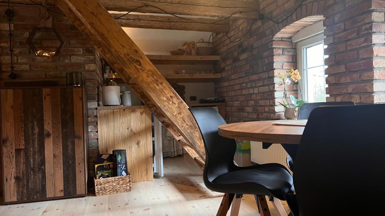 Apartamenty 3 Pory Roku Komarno Kültér fotó