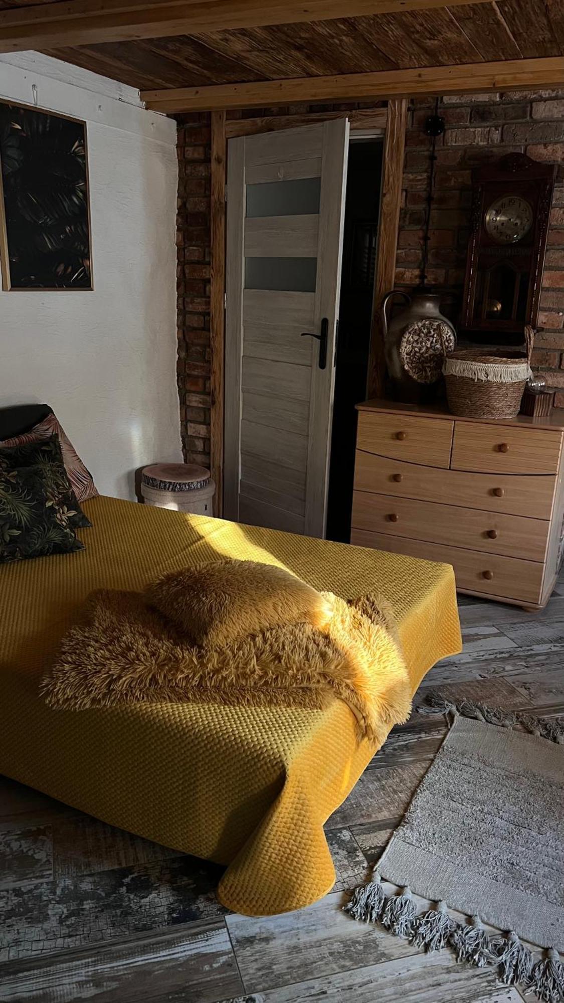 Apartamenty 3 Pory Roku Komarno Kültér fotó